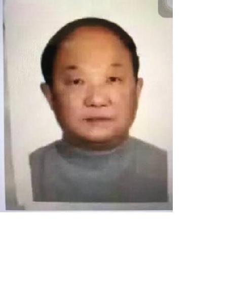 流浪人员曲函伟照片，让爱回家