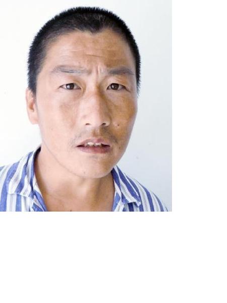 流浪人员无名朝民572照片，让爱回家