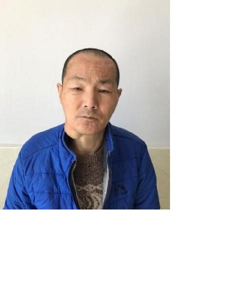 流浪人员郭正伟照片，让爱回家