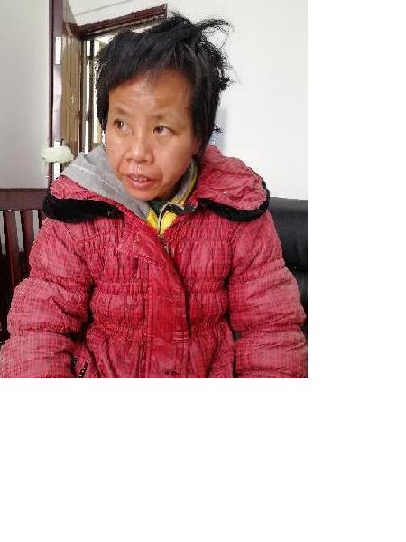 流浪人员路红照片，让爱回家