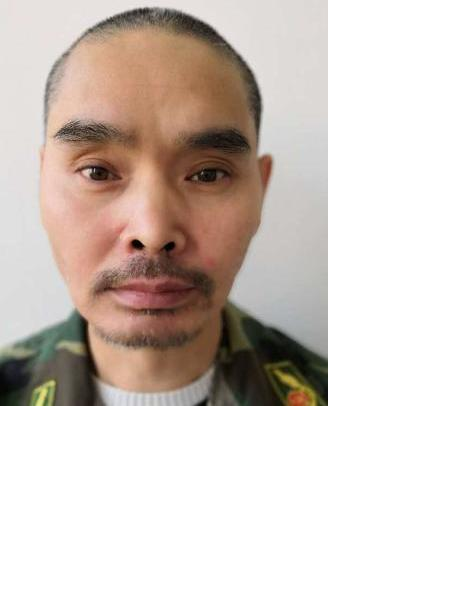 流浪人员间连勇照片，让爱回家