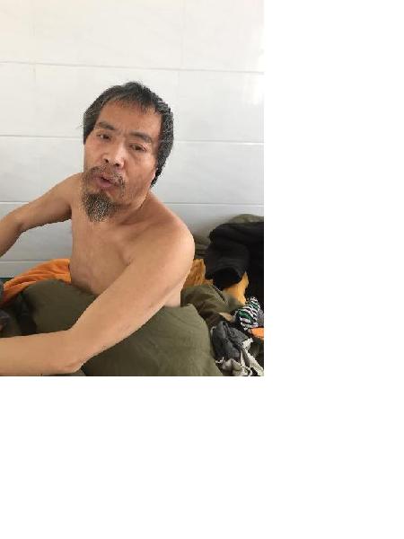 流浪人员舞民L照片，让爱回家