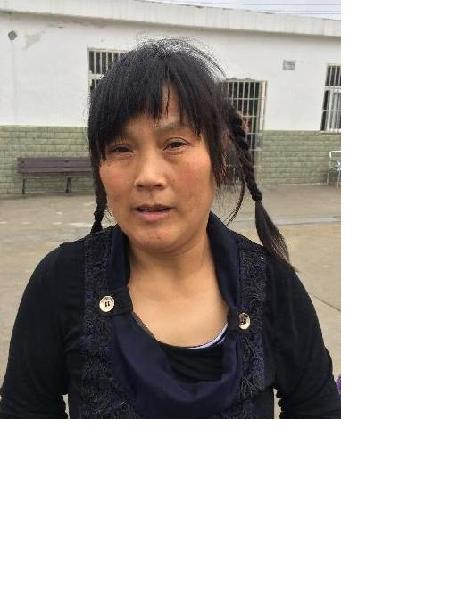 流浪人员小芳照片，让爱回家