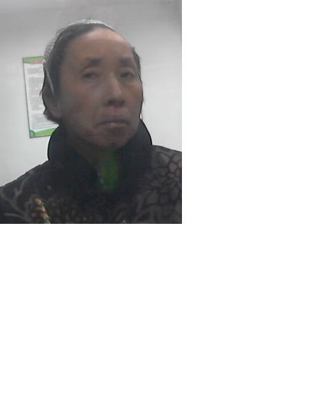 流浪人员无名女照片，让爱回家