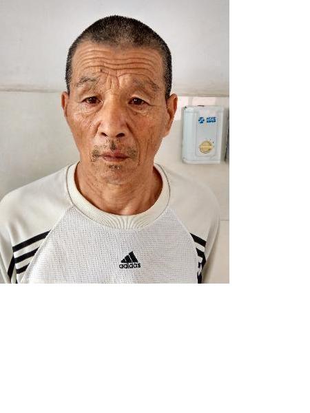 流浪人员无名氏32照片，让爱回家