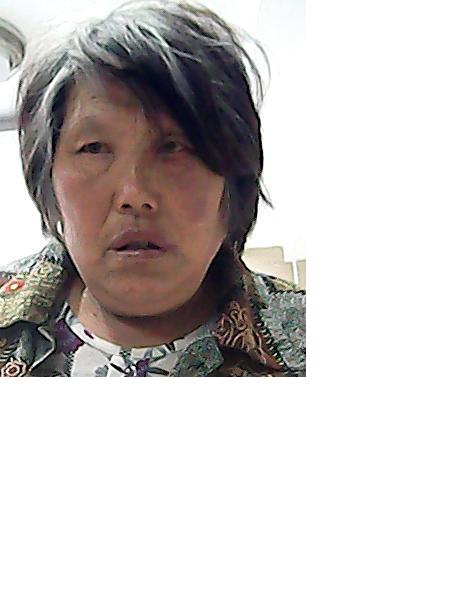 流浪人员陈应芬照片，让爱回家