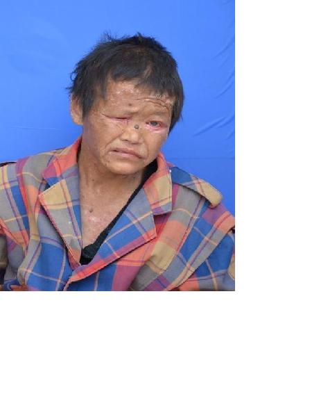 流浪人员无名氏2215102101照片，让爱回家