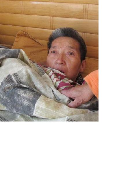 流浪人员无名氏08照片，让爱回家
