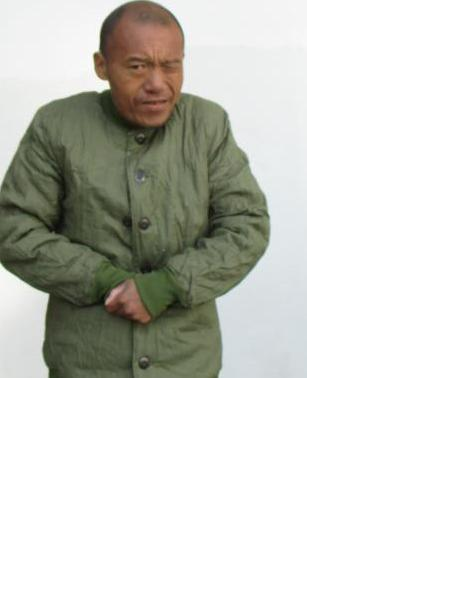 流浪人员流浪男104照片，让爱回家