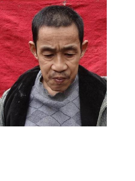 流浪人员无名氏（邓龙）照片，让爱回家