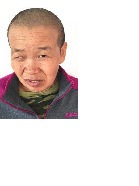 流浪人员王丽照片，让爱回家