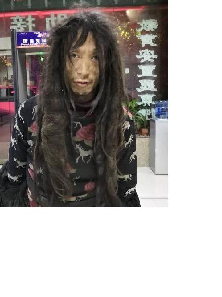 流浪人员党千河照片，让爱回家
