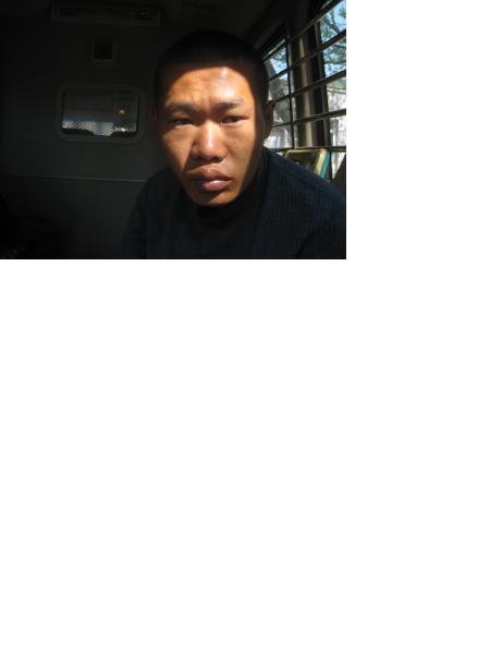 流浪人员何高来照片，让爱回家