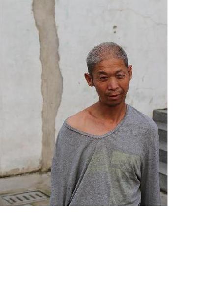 流浪人员无名氏5照片，让爱回家