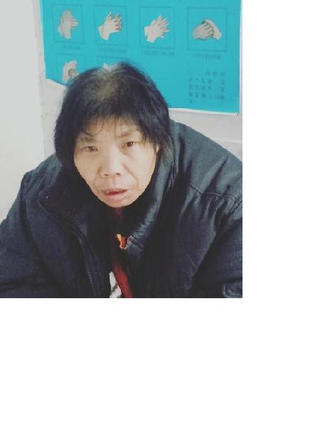 流浪人员2018121201照片，让爱回家
