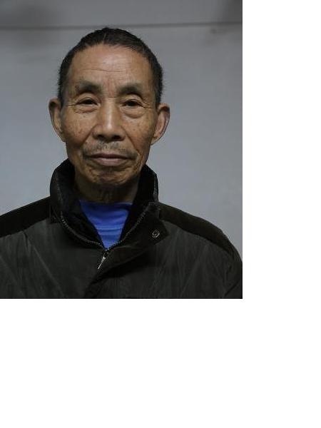 流浪人员王国在照片，让爱回家