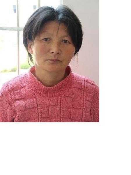 流浪人员红花照片，让爱回家