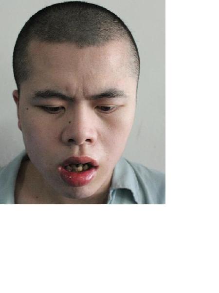 流浪人员无名氏24照片，让爱回家