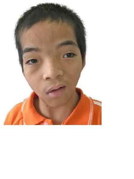 流浪人员民振西照片，让爱回家