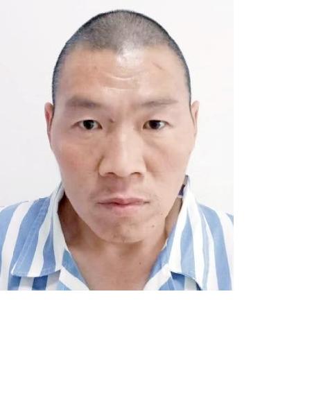 流浪人员李岩照片，让爱回家