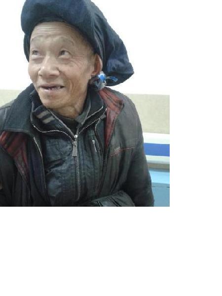 流浪人员何大勇照片，让爱回家