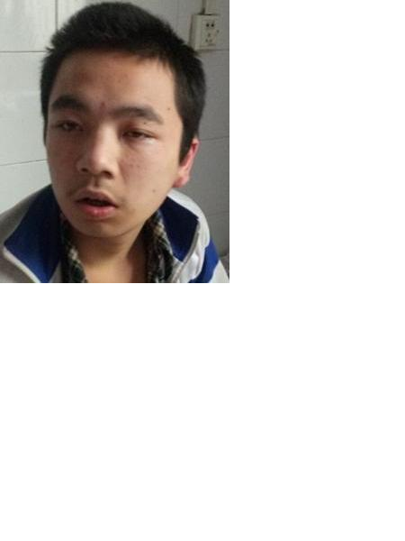 流浪人员郑六勇照片，让爱回家