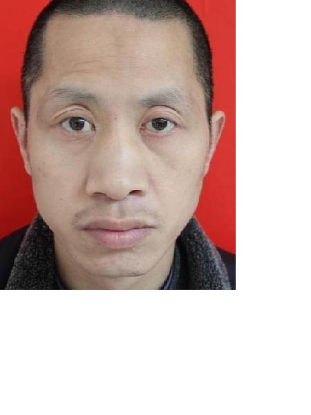 流浪人员陈潘志照片，让爱回家