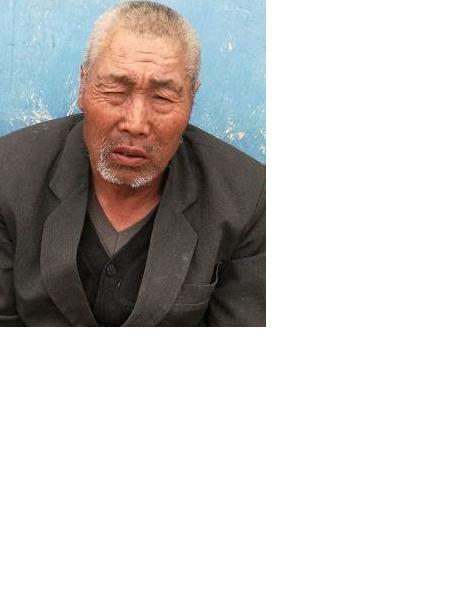流浪人员牟男2照片，让爱回家