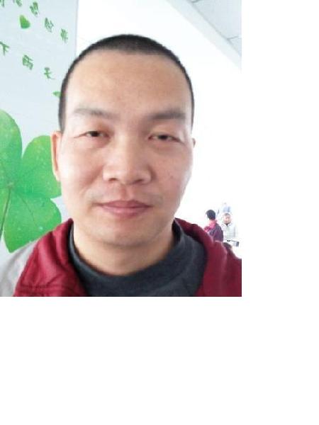 流浪人员罗子华照片，让爱回家