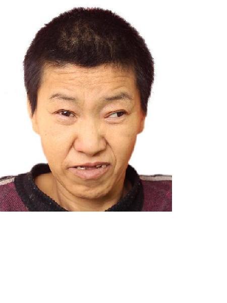 流浪人员杨兰平照片，让爱回家