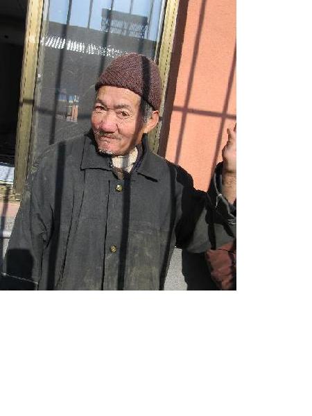 流浪人员无名氏23照片，让爱回家