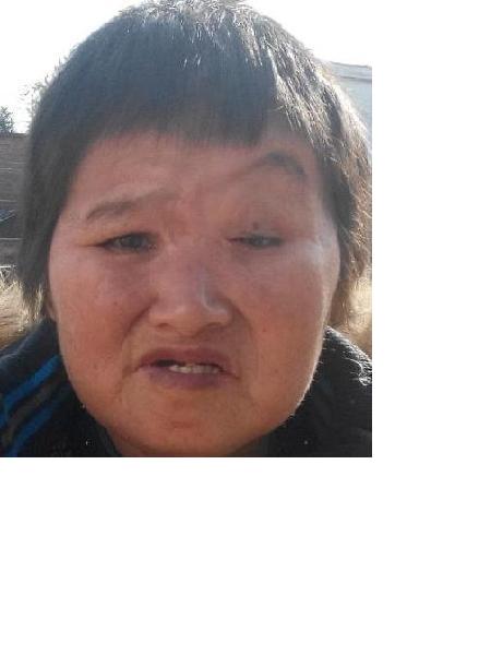 流浪人员刘萍英照片，让爱回家