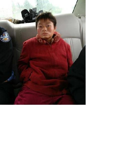 流浪人员闽女莲照片，让爱回家