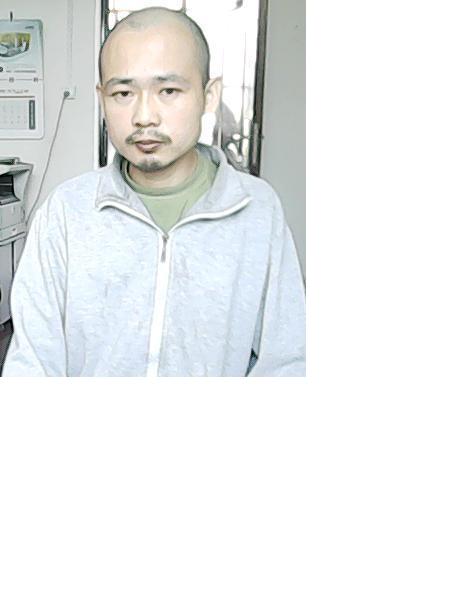 流浪人员周勇照片，让爱回家