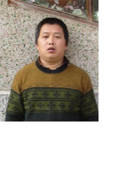 流浪人员韩豪照片，让爱回家