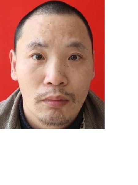 流浪人员王新华照片，让爱回家