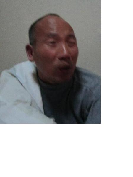 流浪人员无名男134号照片，让爱回家