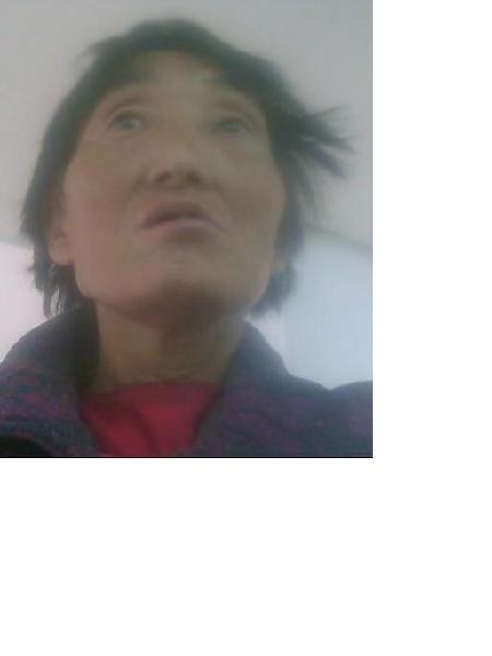 流浪人员郭小翠照片，让爱回家
