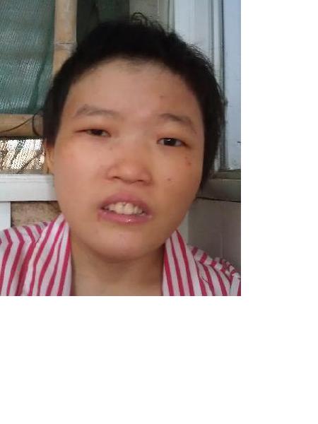 流浪人员新助女照片，让爱回家