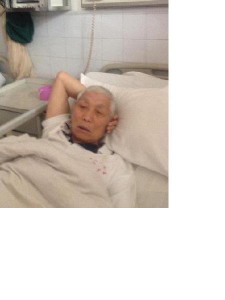 流浪人员李兆甫照片，让爱回家