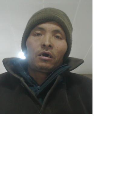 流浪人员党部队照片，让爱回家