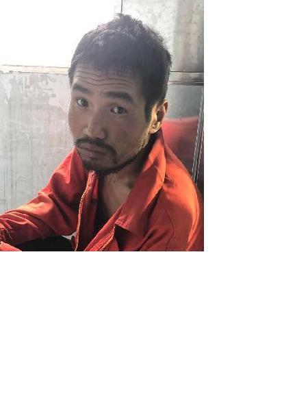 流浪人员某男照片，让爱回家