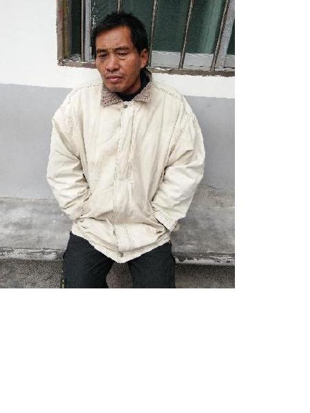 流浪人员无名氏男4照片，让爱回家