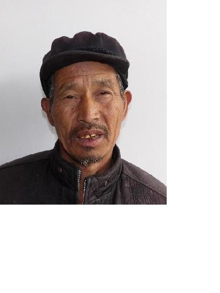 流浪人员无名氏4照片，让爱回家