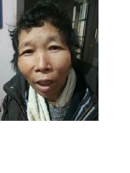 流浪人员陈小芬照片，让爱回家