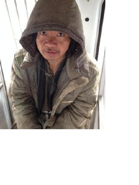 流浪人员金28照片，让爱回家