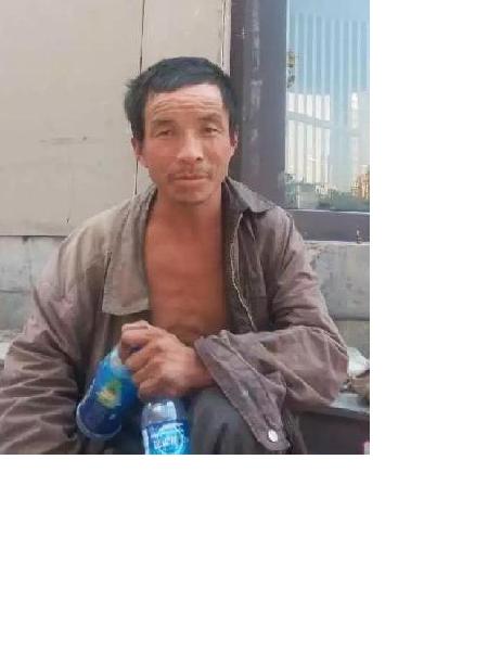 流浪人员李小荣（自述）照片，让爱回家