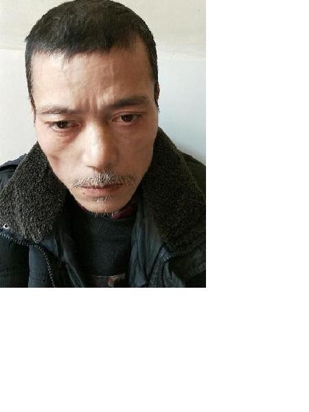 流浪人员李路安照片，让爱回家