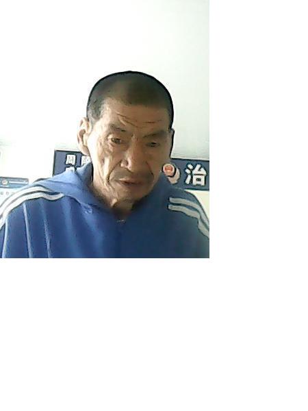 流浪人员史步选照片，让爱回家