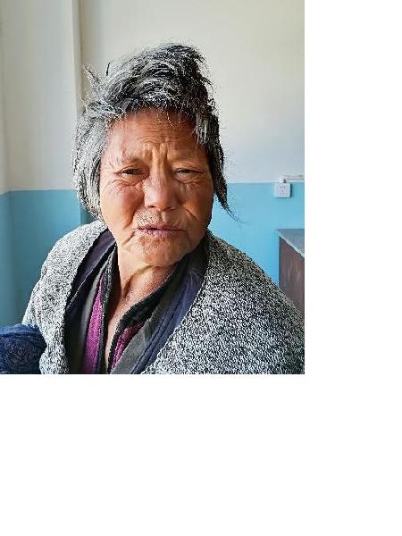 流浪人员澄塘妹照片，让爱回家